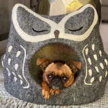 Load image into Gallery viewer, Cozy Pet Retreat: Enclosed grey wool dog cave with white accents.